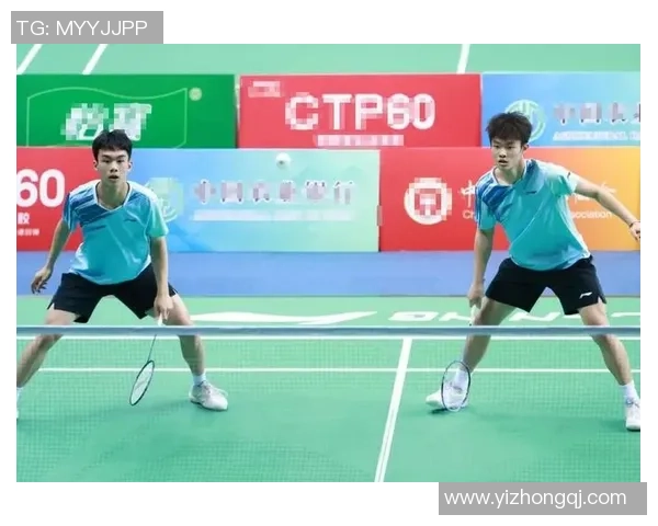 成都羽毛球队耐力训练揭秘聚焦运动员的坚持与突破 成都羽毛球队耐力训练揭秘聚焦运动员的坚持与突破